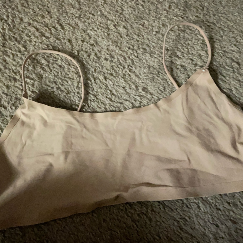 SKIMS Bandeau in Light Pink